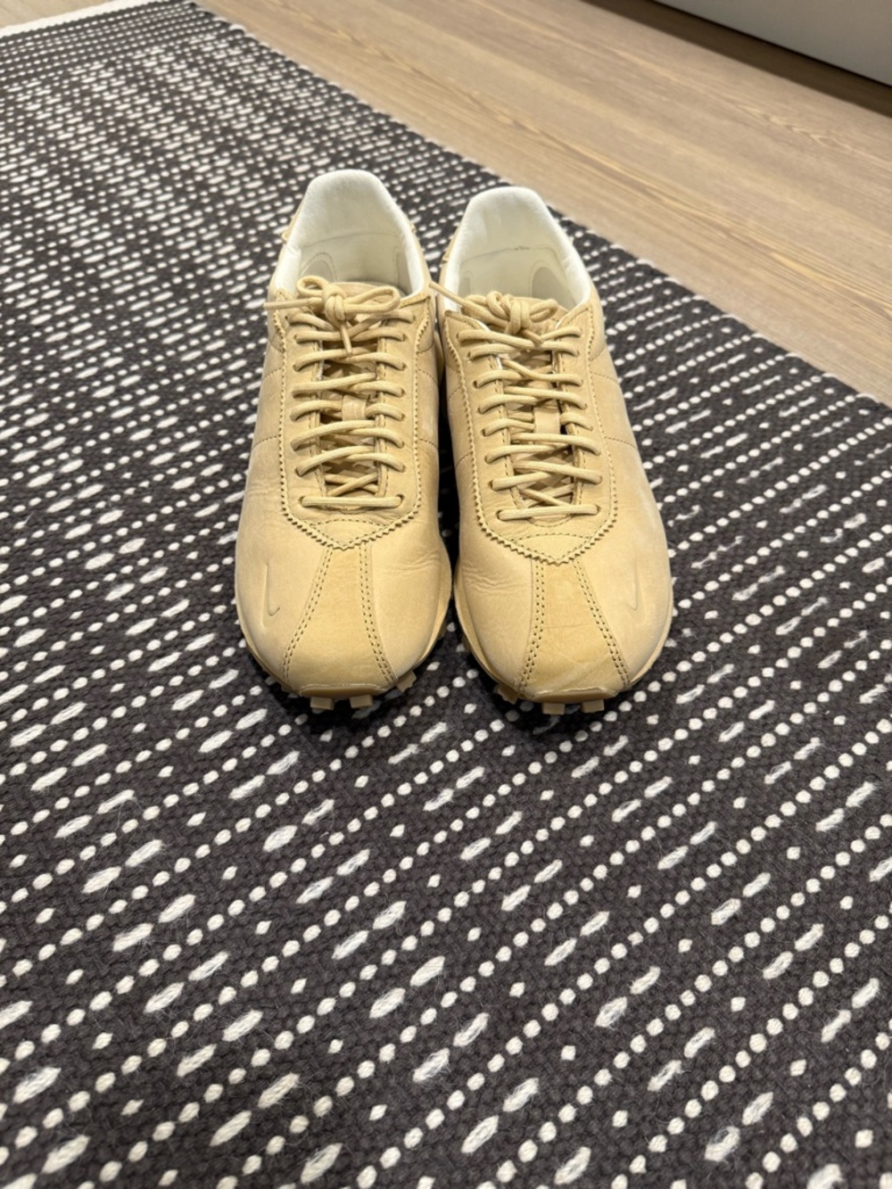 Nike x Aritzia LD-1000 special edition, women’s size 7.5, color sesame - Picture 5 of 11